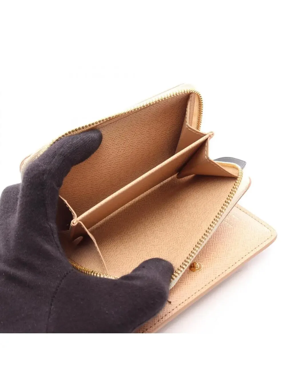 Louis Vuitton Portefeuille Lou Bi-Fold #360254L61B